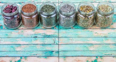 Karışık bitki çayı