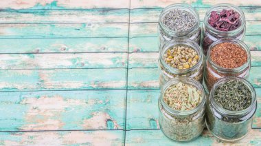 Karışık bitki çayı