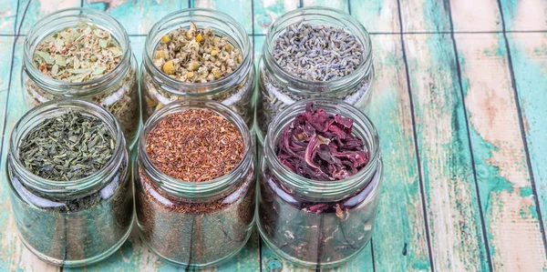 Karışık bitki çayı