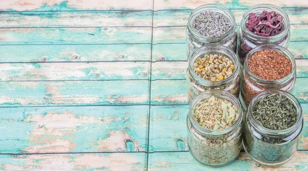 Karışık bitki çayı