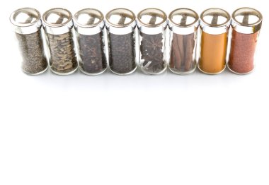 çeşitli baharatlar