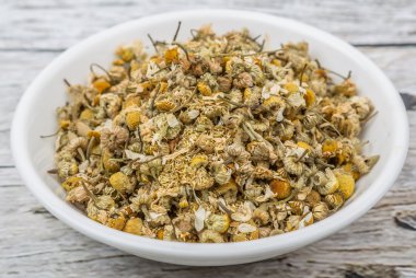 Kurutulmuş papatya bitkisel çay