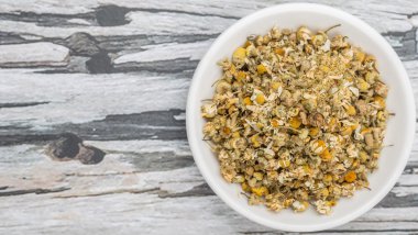 Kurutulmuş papatya bitkisel çay