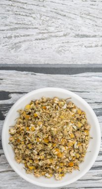 Kurutulmuş papatya bitkisel çay