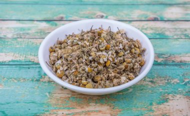 Kurutulmuş papatya bitkisel çay