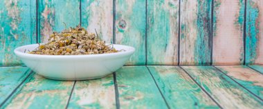 Kurutulmuş papatya bitkisel çay