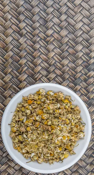 Kurutulmuş papatya bitkisel çay