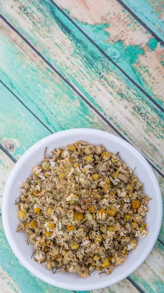 Kurutulmuş papatya bitkisel çay