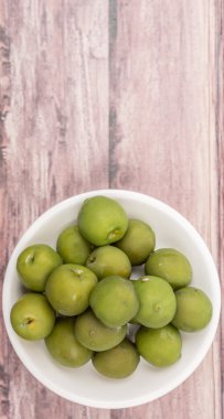 Turşu yeşil zeytin