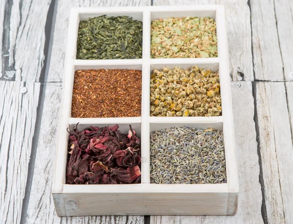 Set de té de hierbas secas — Foto de Stock