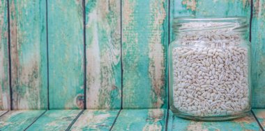 Mason kavanoza beyaz darı