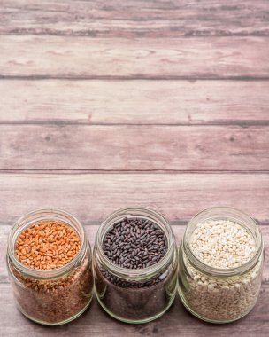 Beyaz, kahverengi, siyah darı