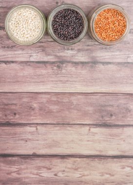 Beyaz, kahverengi, siyah darı