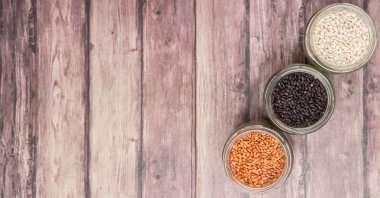 Beyaz, kahverengi, siyah darı