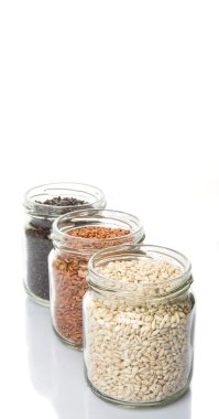 Beyaz, kahverengi, siyah darı