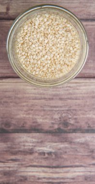 Beyaz susam tohumları