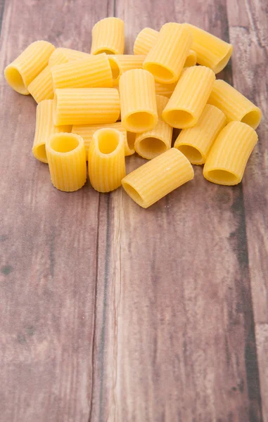 Makaron Rigatoni suszone — Zdjęcie stockowe