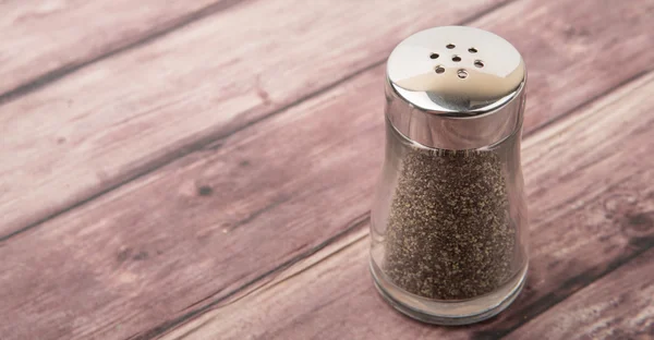 Paprika poeder Shaker — Stockfoto