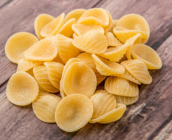 Getrocknete Orecchiette-Nudeln — Stockfoto