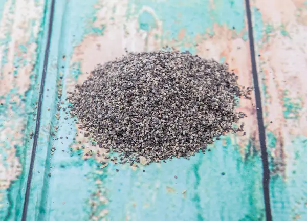 黑胡椒粉 — 图库照片