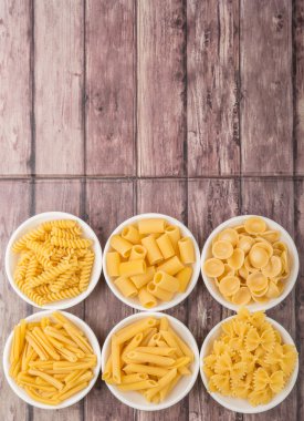 Çeşitli makarna şekilleri