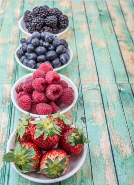 Çeşitli meyveler Meyve