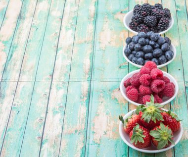 Çeşitli meyveler Meyve