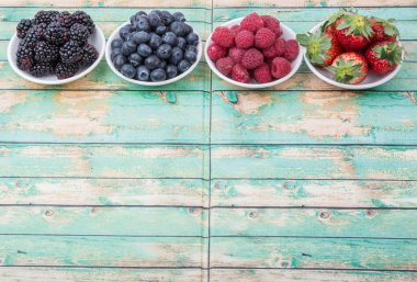 Çeşitli meyveler Meyve