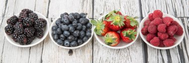 Çeşitli meyveler Meyve