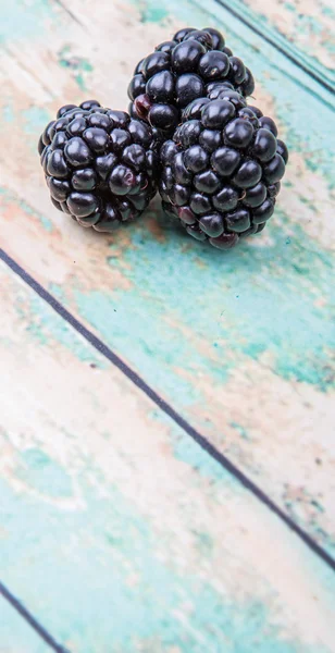 Фрукти свіжі blackberry — стокове фото