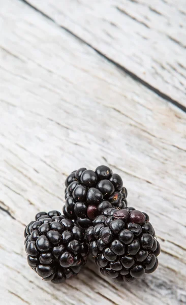 Фрукти свіжі blackberry — стокове фото