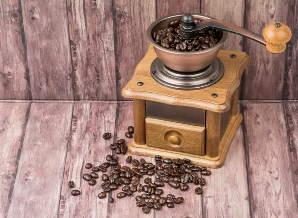 Grano de café tostado a tierra —  Fotos de Stock