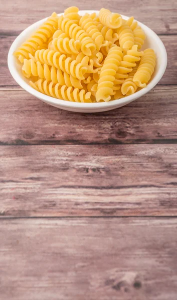 Sušené těstoviny Fusilli — Stock fotografie