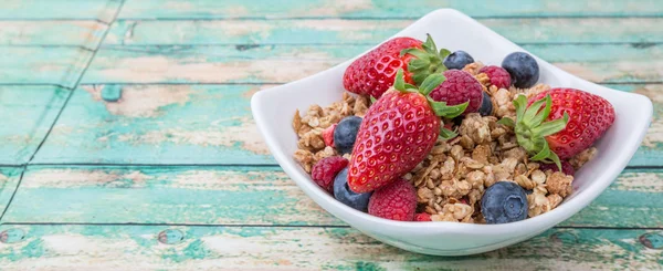 Desayuno Cereales y bayas — Foto de Stock