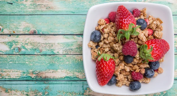 Desayuno Cereales y bayas — Foto de Stock