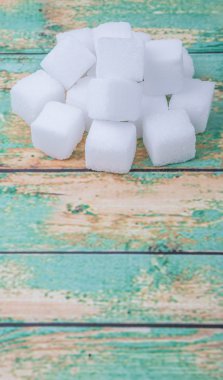 kesme şeker yığını