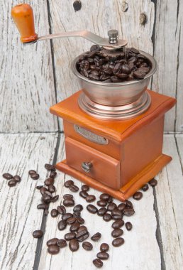 Kahve çekirdeği ve Kahve değirmeni