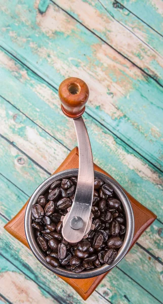 Coffee Bean And Coffee Mill — Stock Photo, Image