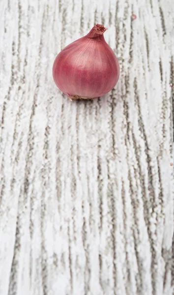 Shallots On Wooden Background — Stock Photo, Image