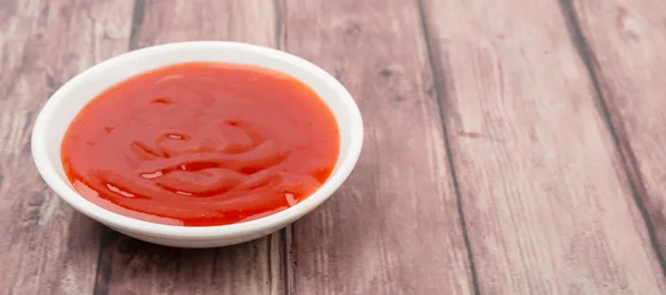 Chili Sauce In White Bowl — Stock Photo, Image