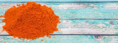 Kırmızı acı biber