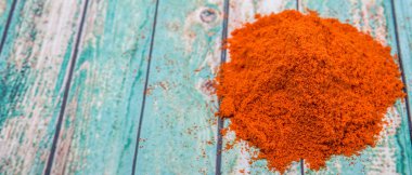 Kırmızı acı biber