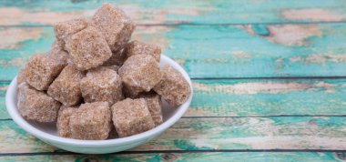 Kahverengi şeker kamışı şeker