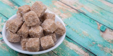 Kahverengi şeker kamışı şeker