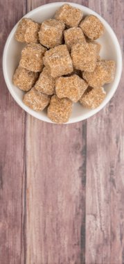 Kahverengi şeker kamışı şeker