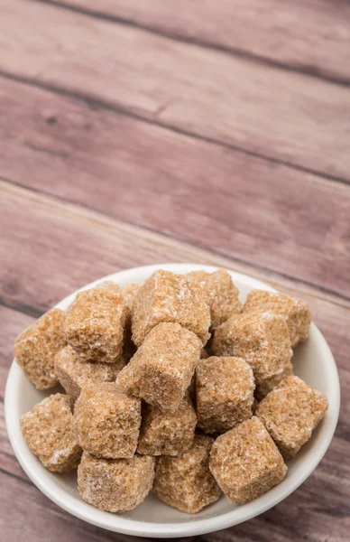 Kahverengi şeker kamışı şeker