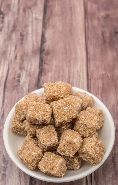 Kahverengi şeker kamışı şeker