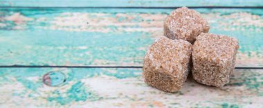 Kahverengi şeker kamışı şeker