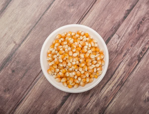 Surowy Popcorn miski — Zdjęcie stockowe