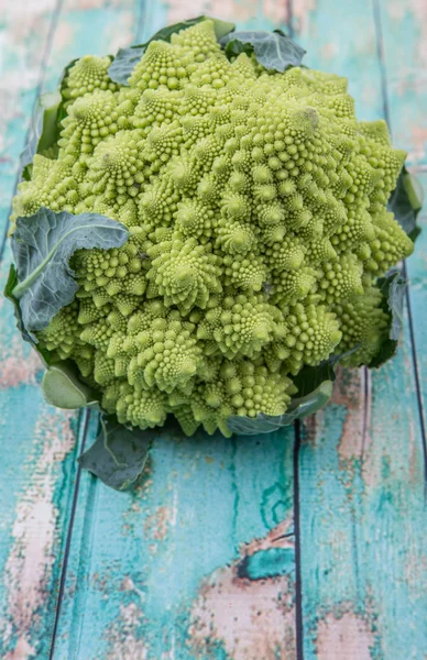 Romanesco brócoli o coliflor romana — Foto de Stock